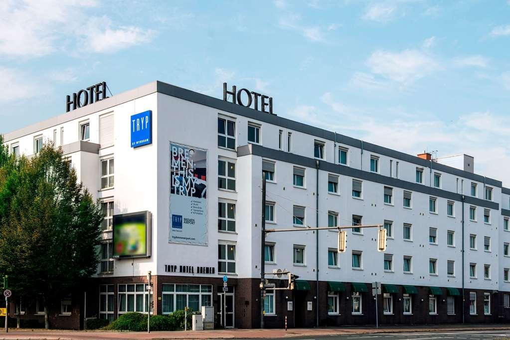 Tryp By Wyndham Bremen Airport Hotel Exterior photo